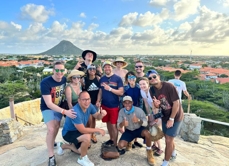 Visiting Aruba with Many Friends